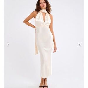 Rumored Thelma Midi Dress in Ivory 🤍
